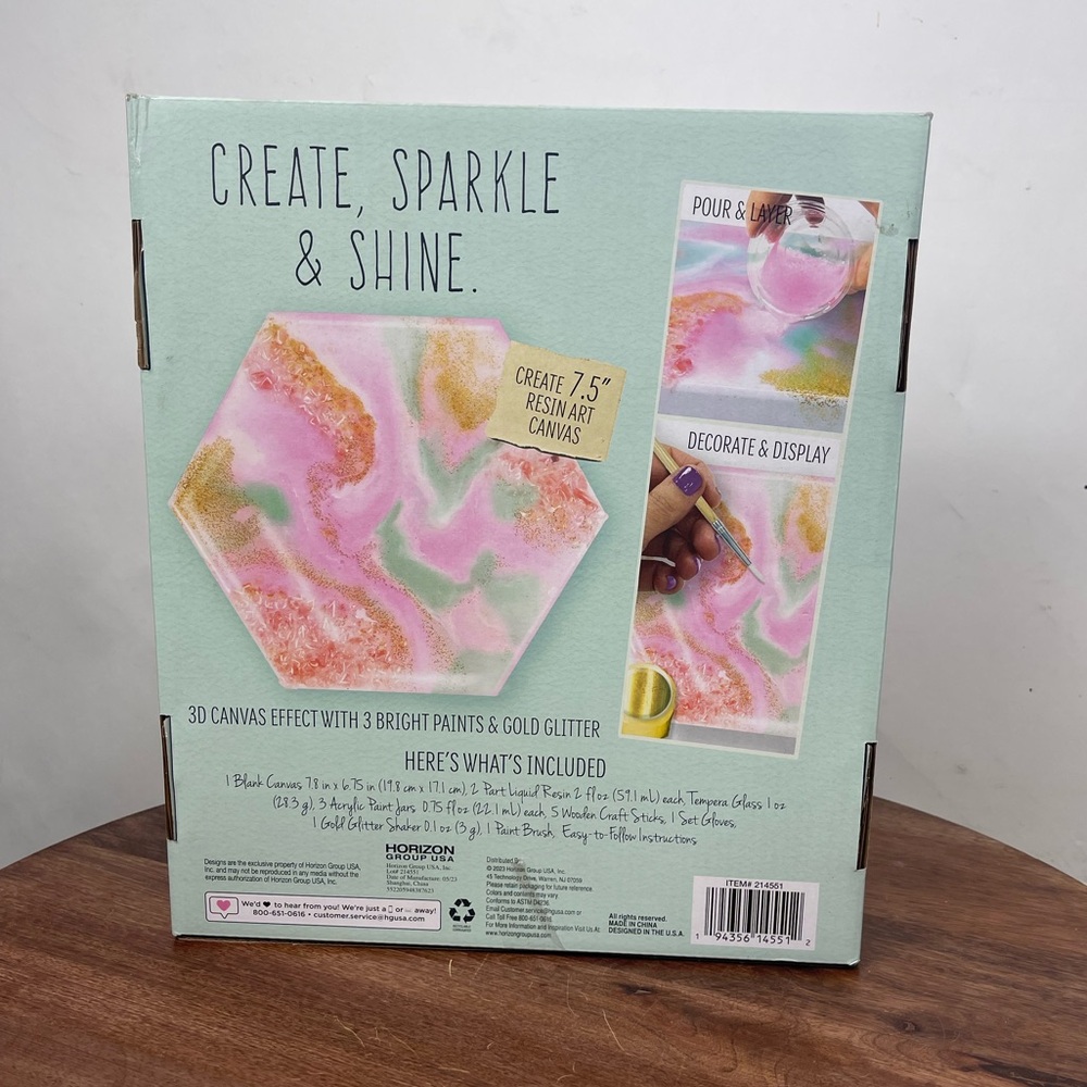 STMT .D.I.Y Geode Canvas. - Picture 5 of 5